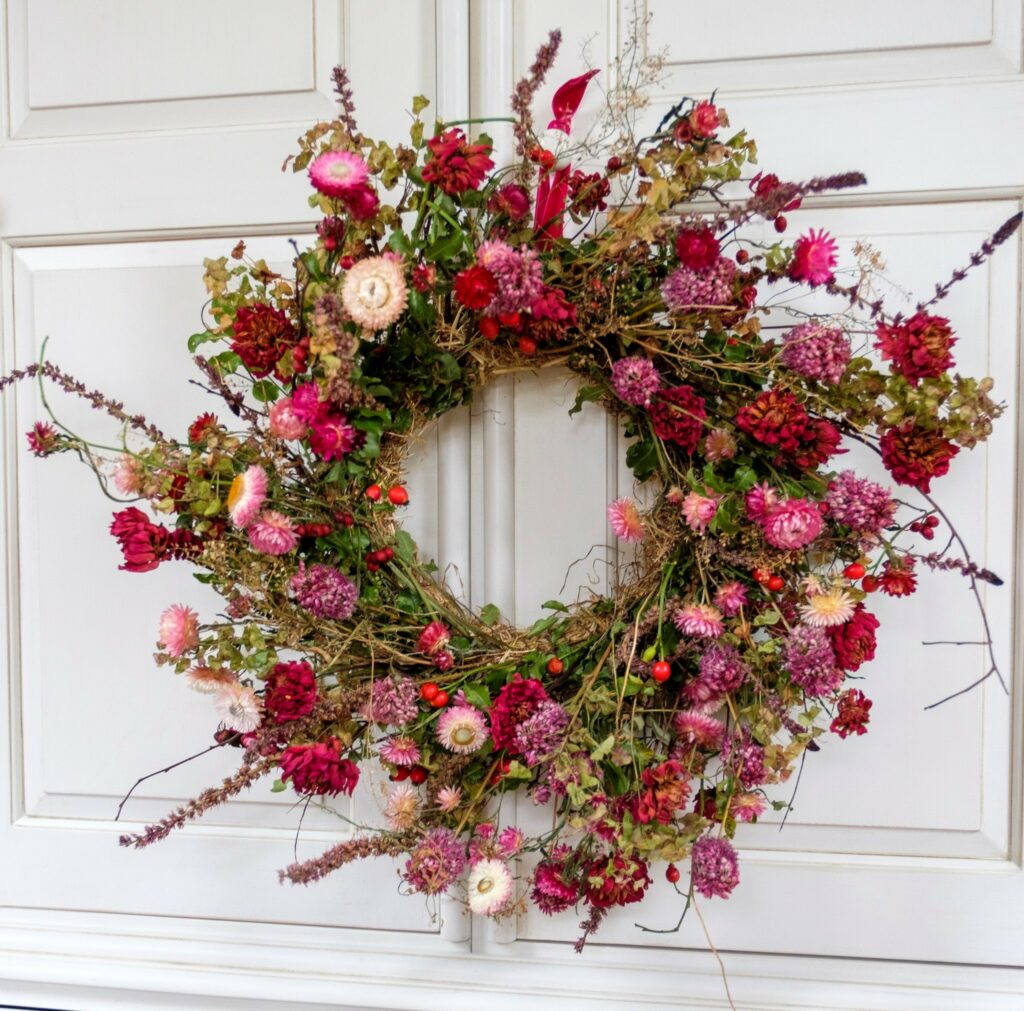 A sustainable autumn wreath made with locally grown dried flowers by Fierce Blooms Cheshire.